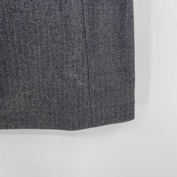 CLUB MONACO *FLAWED* Gray Wool Blend Double Button Skirt Size 4 - Picture 6 of 6